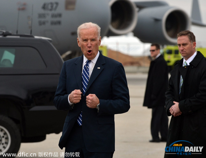 美副總統看望學前班兒童 賣萌搞怪不忘為選舉籌款