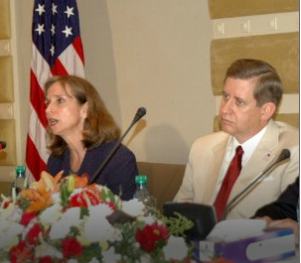 中東強人卡扎菲40余載風云歷程（組圖）