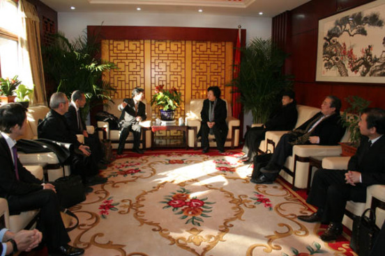 北京市僑聯召開中日經濟科技文化合作交流座談會