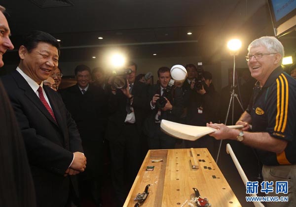 近平參觀愛爾蘭蓋爾式運動協會總部