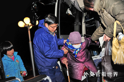 護送（三等獎）