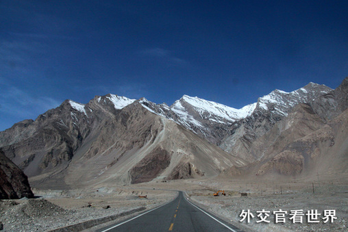 神秘的帕米爾高原組圖－3天路（優秀獎）