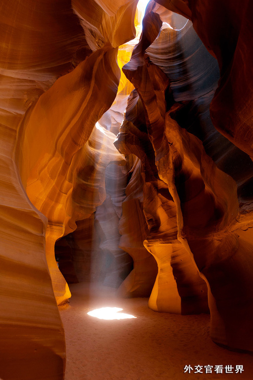 羚羊谷的光影（二等獎）