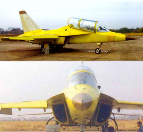 中國“獵鷹”第三代高級教練機研制成功