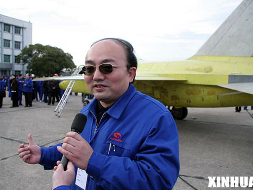 中國“獵鷹”第三代高級教練機研制成功