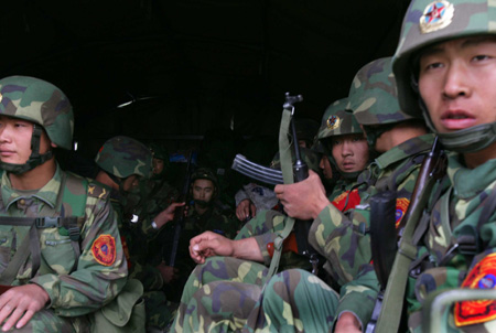 我陸軍首次遠(yuǎn)程機(jī)動(dòng)作戰(zhàn)演練