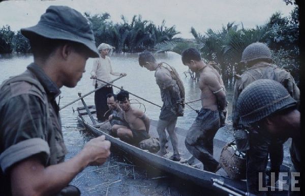 美國記者曝光1962年拍攝的越戰(zhàn)照片[組圖]