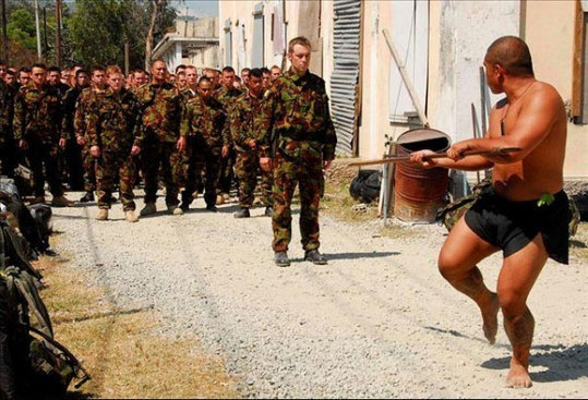 新西蘭士兵大秀“毛利戰舞”