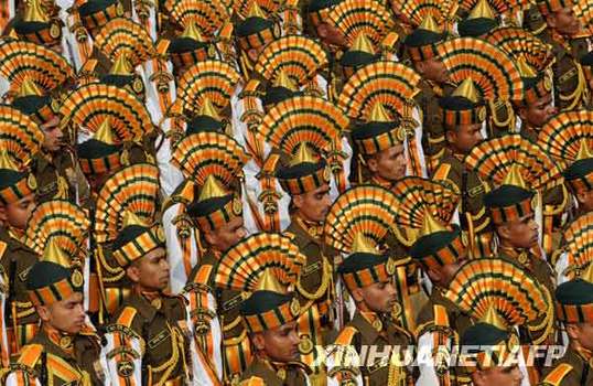 組圖：印度進行共和國日閱兵排練