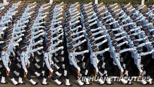 組圖：印度進(jìn)行共和國(guó)日閱兵排練