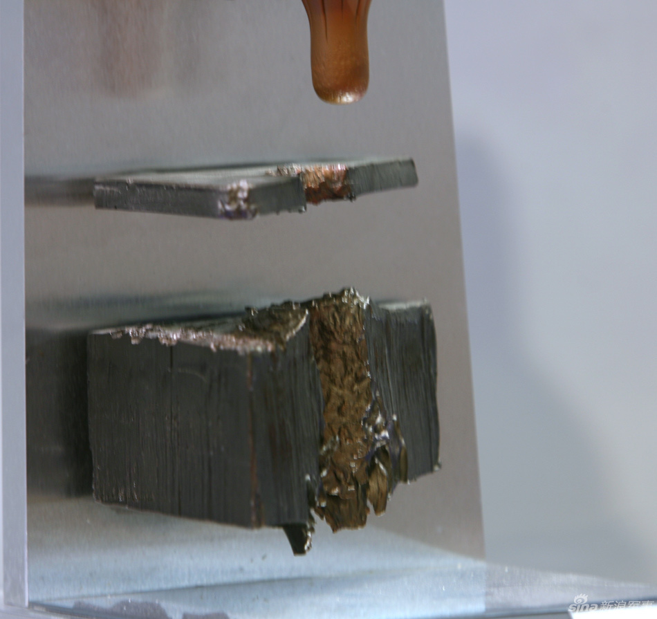 美國(guó)智能集束炸彈亮相新加坡