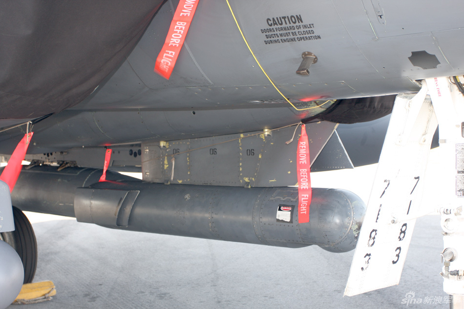 美國空軍展示兩架F－15E攻擊鷹戰(zhàn)斗轟炸機