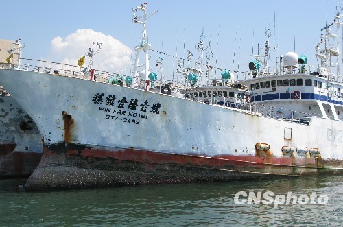 大陸軍艦接護臺漁船:護航1918海里 歷時202小時