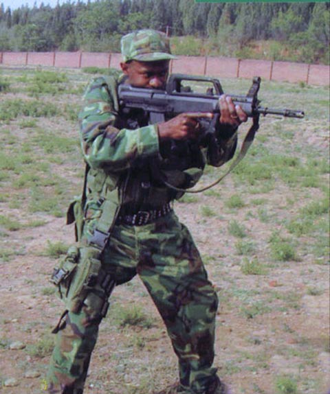 外媒:中國將推95G改型步槍 換新型子彈