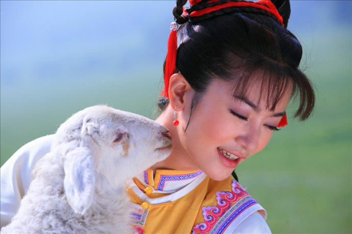 瓊瑤博客自曝新《還珠》最新劇照 香妃很驚艷