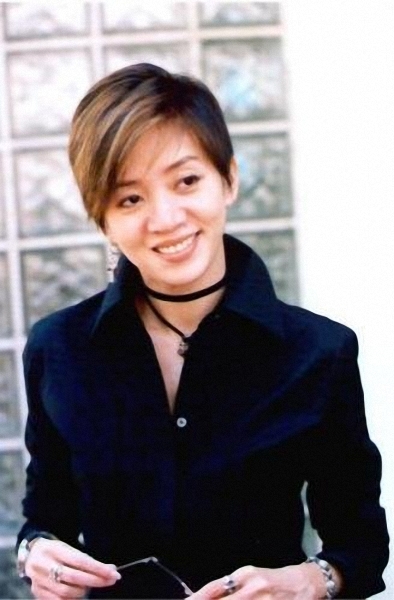 成龍出道至今緋聞女友大盤點(diǎn)