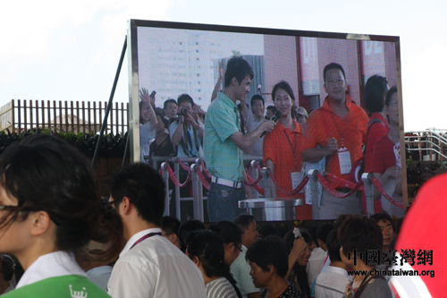 臺(tái)灣南部大學(xué)生參觀中國(guó)館：最愛“清明上河圖”