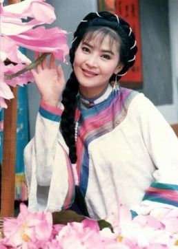瓊瑤劇動人女主角的舊貌新顏(組圖)