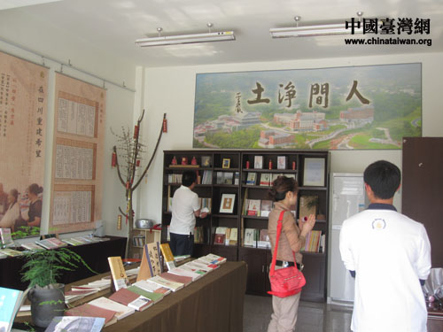 汶川地震三周年：臺(tái)灣跨海送出最溫暖的愛（圖）