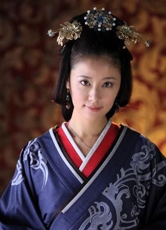 組圖：《傾世皇妃》林心如人氣高 溫柔“瓊瑤女”蛻變女強人