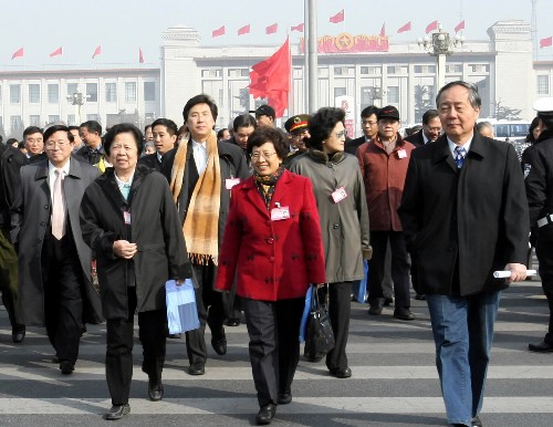 政協委員步入人民大會堂