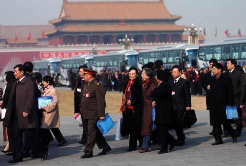 政協委員步入人民大會堂