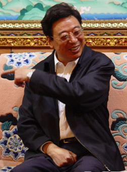 中國為什么要修建青藏鐵路？