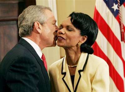 勞拉吃賴斯的醋?