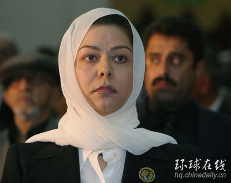 也門為伊拉克已故總統(tǒng)薩達(dá)姆舉行儀式，紀(jì)念他去世40天。薩達(dá)姆的女兒出席了紀(jì)念儀式