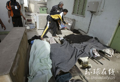 女人彈血洗巴格達校園