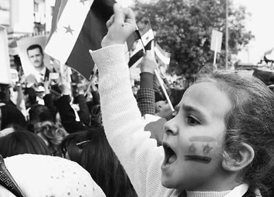 西方發出對敘利亞軍事干預信號 敘軍加緊部署