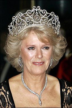 “2005世界十大時尚女性”卡米拉上榜