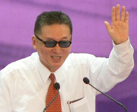 李敖：我是見面說好話背后下毒手的人