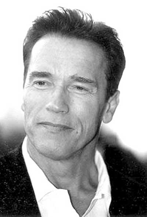 施瓦辛格：想融入美國最好臉皮厚一點