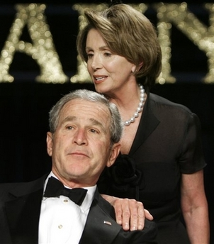 布什揶揄美國女議長:比我媽好打交道