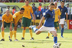 聯合早報：意大利罰球氣死澳洲