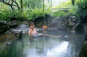 走遍全球看男女共?。▓D）