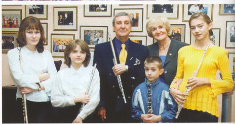 俄羅斯部分演出團(tuán)體