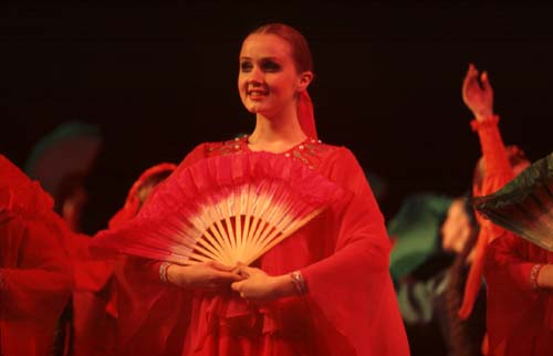 俄羅斯國立模范小白樺歌舞團