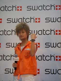 李宇春建議新超女們鍛煉好身體(圖)