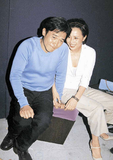 偉仔劉嘉玲老照片曝光(組圖)