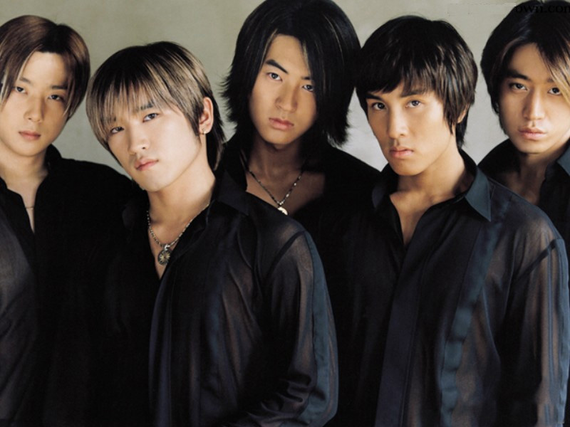 韓國組合“神話”助威世界杯