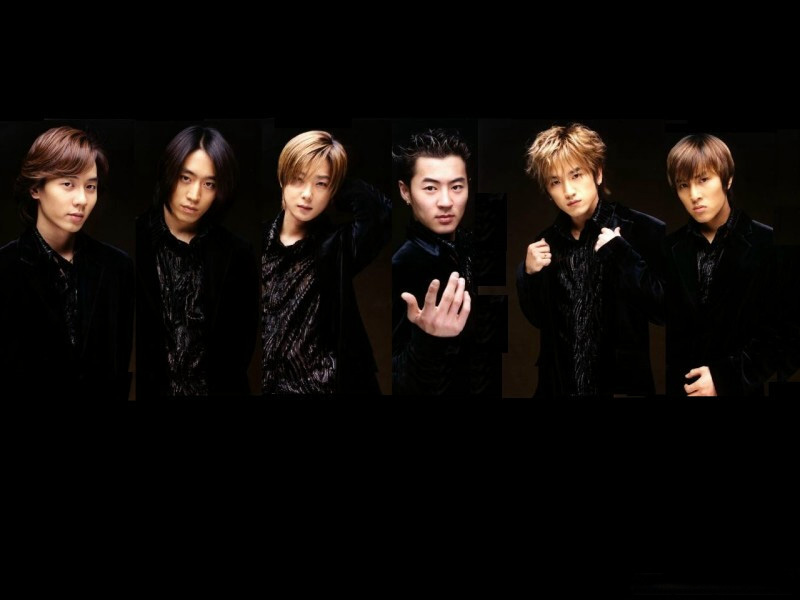 韓國組合“神話”助威世界杯