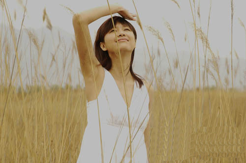 徐靜蕾初露歌喉 首支單曲封面曝光(圖)