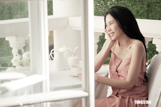 莫文蔚代言盡現優雅神采(圖)