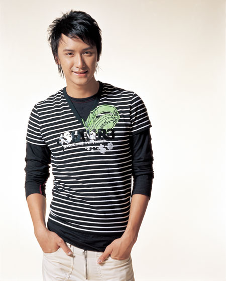 上海賽區“好男兒”5強(圖)