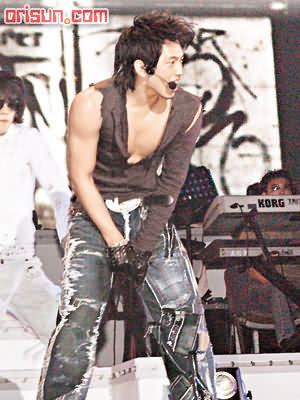 蔡依林成胸部最“消暑”藝人(圖)