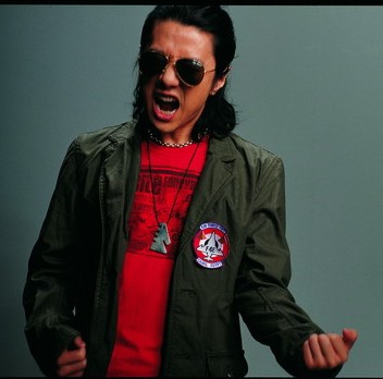 鄭鈞下周現身2006 super live音樂現場運動