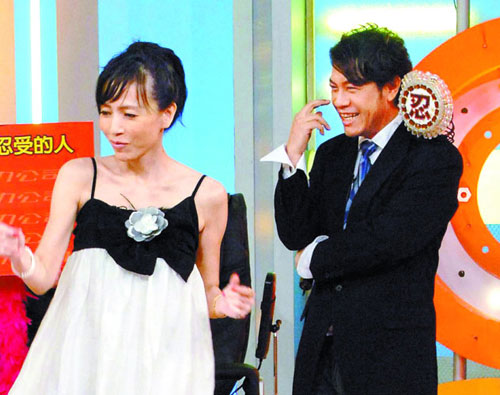 蔡康永請許純美錄節目 李明依批降格