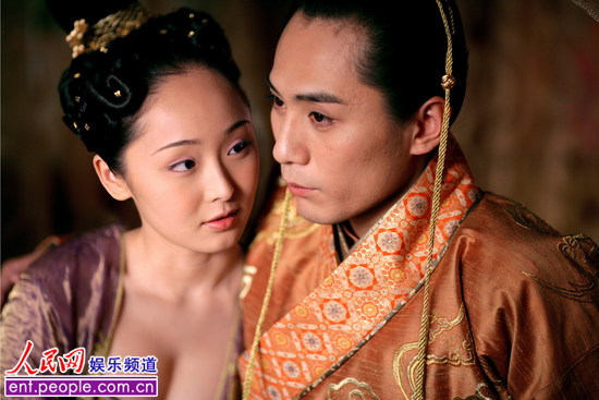 滿城盡帶黃金甲